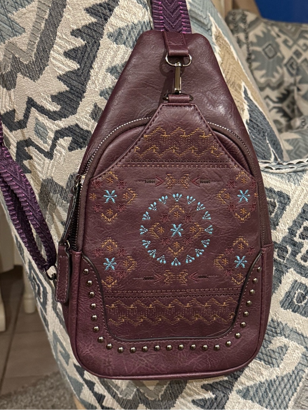 Sam And Hadley: Embroidered Burgundy Crossbody Sling Bag With Guitar Strap